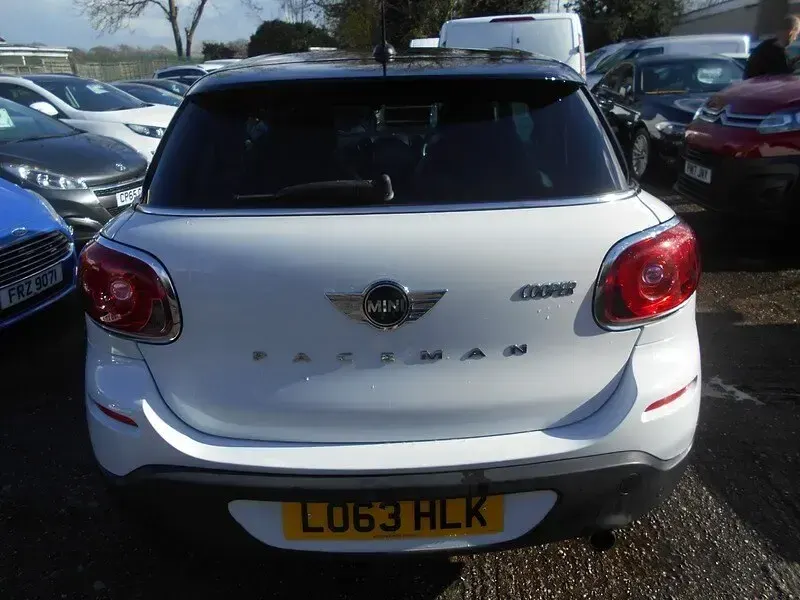 Used Mini Cooper Coupé 2013 White Coupe