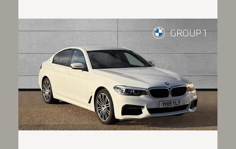 White Used 2019 BMW 530e M Sport Sedan | £19,995 (Fair price) - Image 1/4