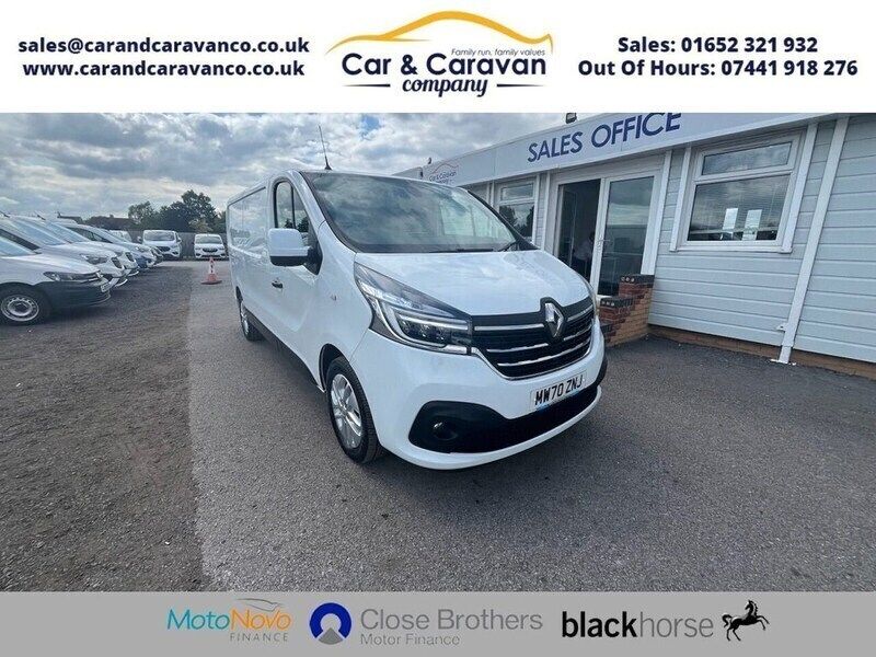 White Used 2021 Renault Trafic Van | £8,750 (Super price) - Image 1/4