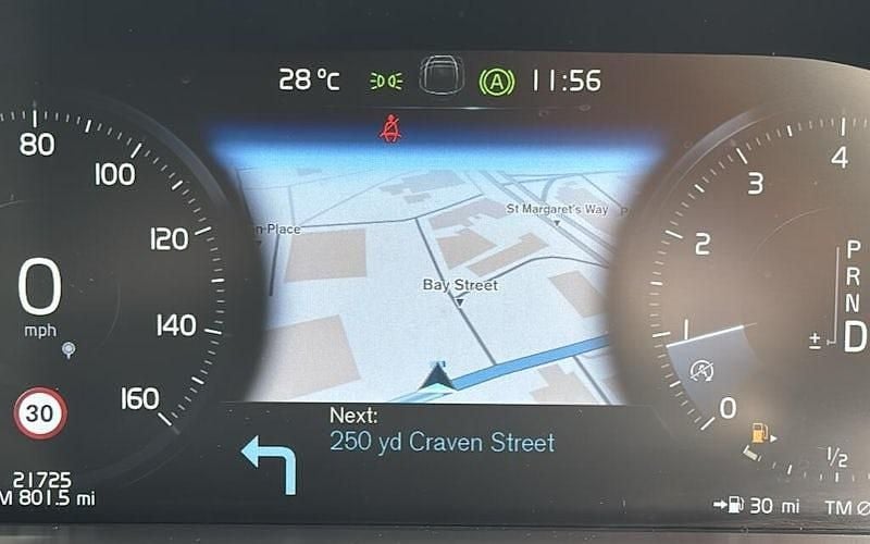 Used 2020 Volvo XC90 Inscription SUV | £33,299 (Good price) - Image 1/4