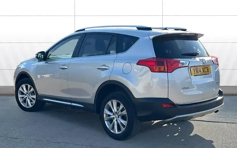 Usado Toyota RAV4 150 HP (110 kW) 2015 SUV