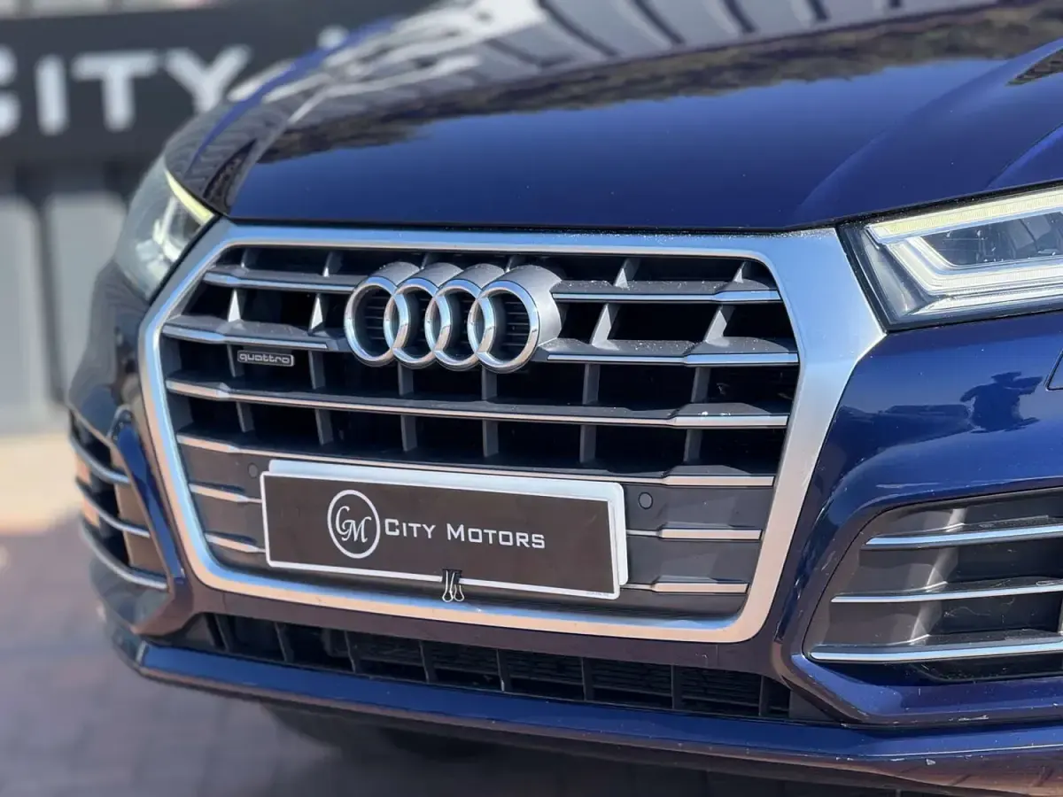 Used Audi Q5 S-Line 190 HP (139 kW) 2017 Blue SUV