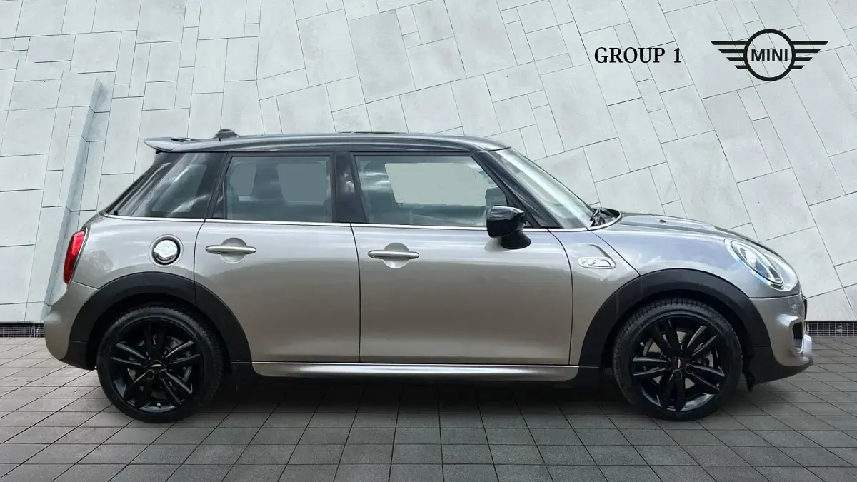 Used Mini Cooper S Sport 192 HP (141 kW) 2020 Silver Hatchback