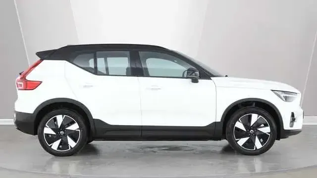 New Volvo EX40 Plus 182 kW (248 HP) 2026 SUV