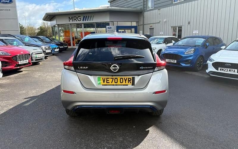 Used Nissan Leaf Tekna 160 kW (218 HP) 2020 Hatchback