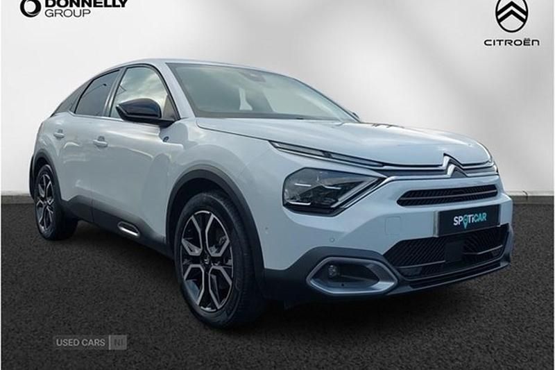 White Used 2024 Citroën e-C4 Hatchback | £18,995 - Image 1/1