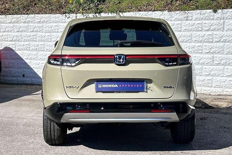 Used Honda HR-V Advance 131 HP (96 kW) 2023 Sand khaki SUV