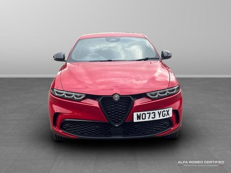 Used Alfa Romeo Tonale Veloce 276 HP (202 kW) 2024 Red SUV