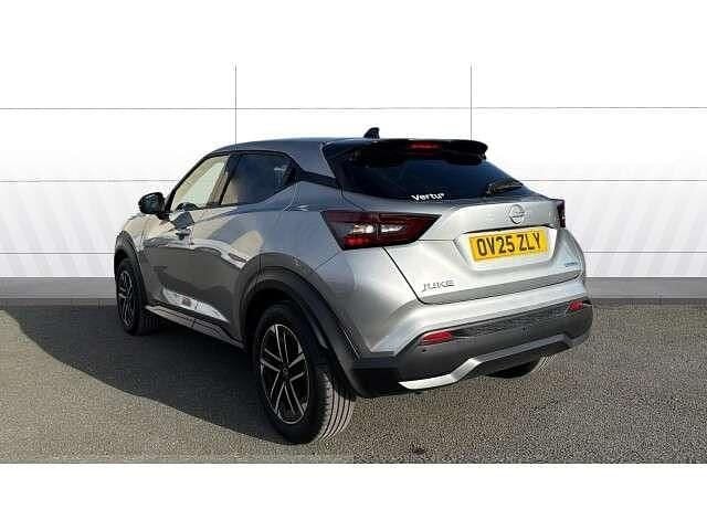 Used Nissan Juke N-Connecta 143 HP (105 kW) 2025 Silver SUV