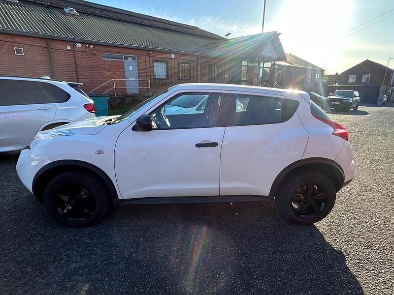 Begagnad Nissan Juke Visia 2011 Vit SUV