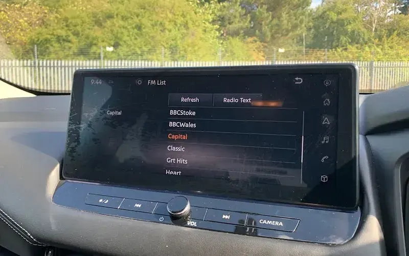 Used Nissan Qashqai N-Connecta 158 HP (116 kW) 2022 Grey SUV