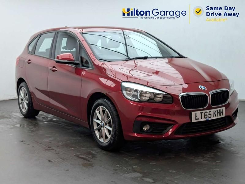 Used BMW 218 Comfort Edition 2015 Red MPV