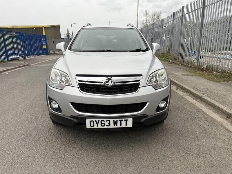 Usado Vauxhall Antara 184 HP (135 kW) 2013 Prateado SUV