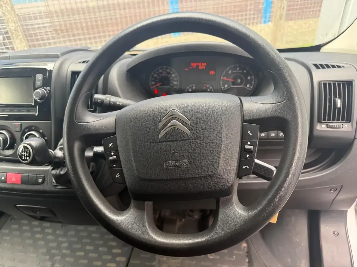 Used Citroën Relay 140 HP (102 kW) 2023 White Van