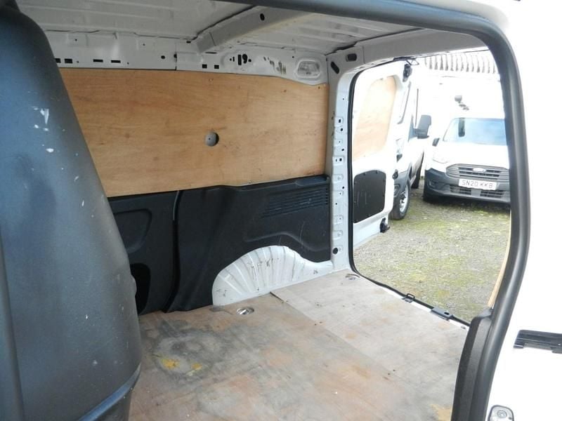 Used Vauxhall Combo 100 HP (73 kW) 2021 White MPV