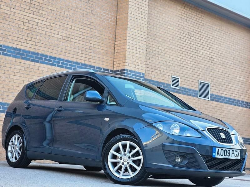 Grey Used 2009 Seat Altea XL SE MPV | £1,000 - Image 1/4