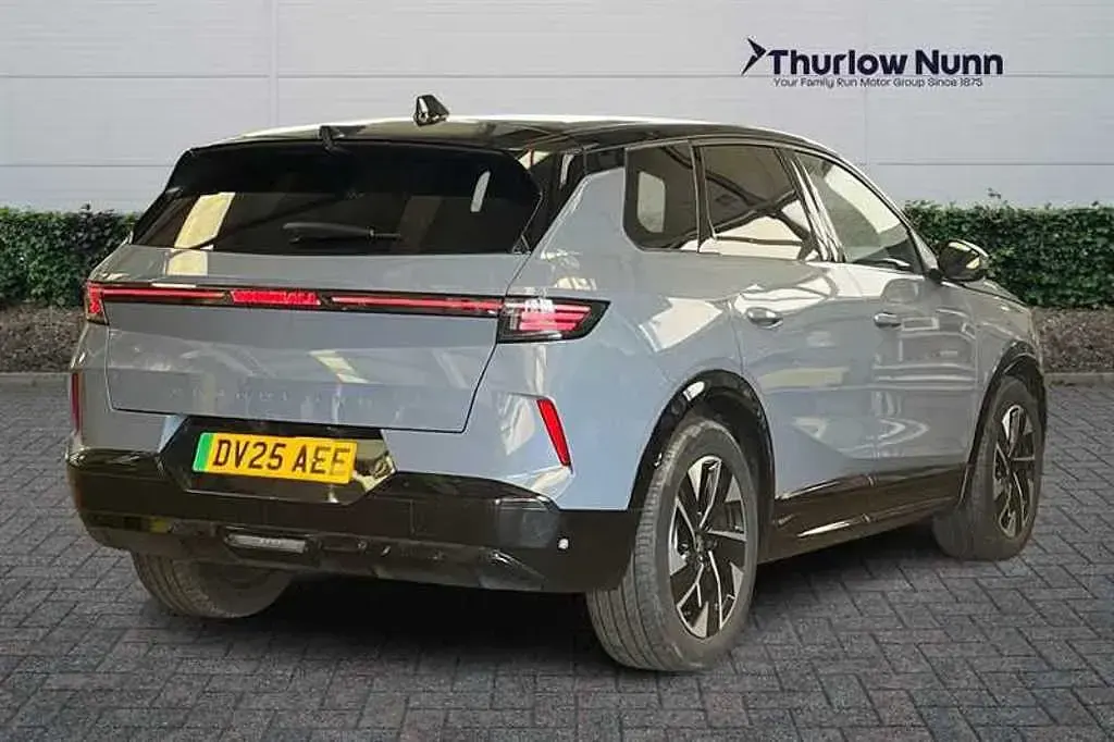 Used Vauxhall Grandland 156 kW (213 HP) 2025 SUV