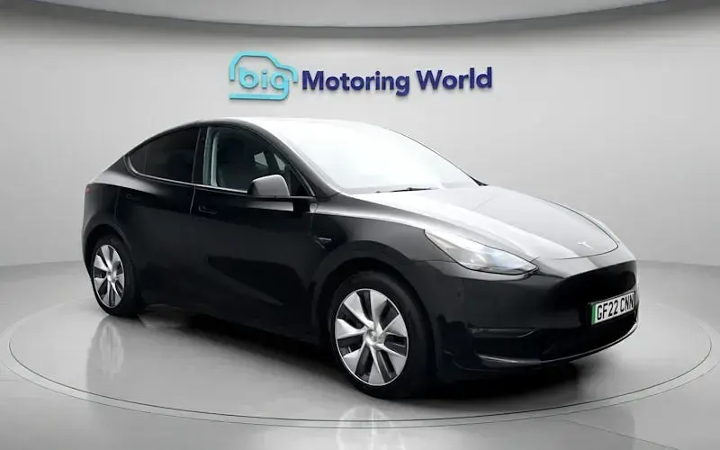 Used Tesla Model Y Long Range AWD 286 kW (389 HP) 2025 SUV