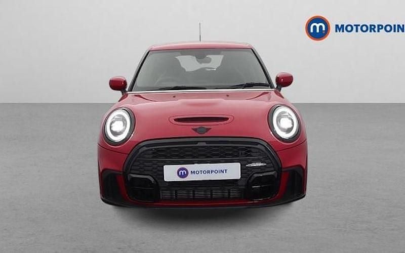 Begagnad Mini Cooper S Hatch 178 HK (130 kW) 2022 Röd Halvkombi