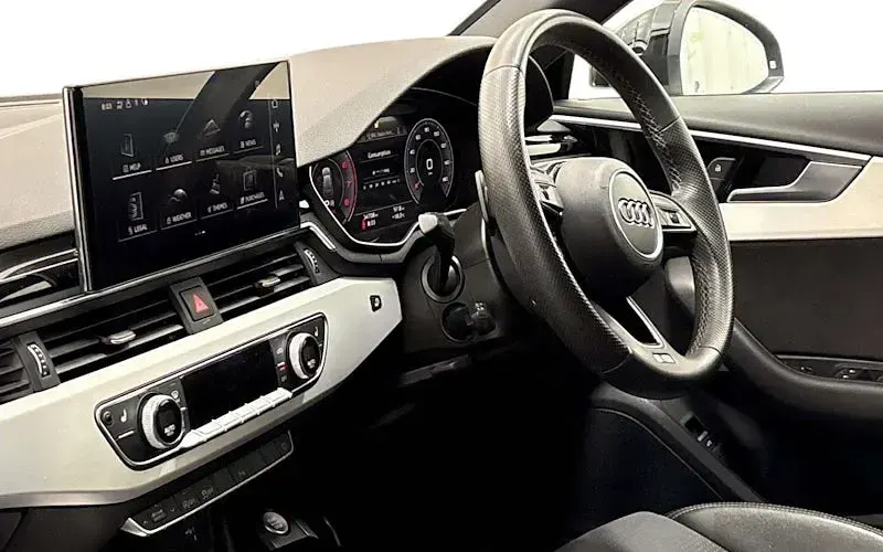 Used Audi A4 S-Line 150 HP (110 kW) 2023 Black Estate