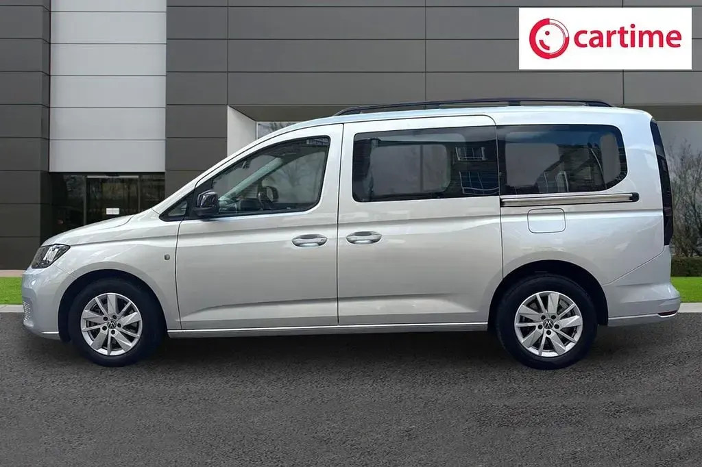 Used VW Caddy Maxi Life 116 HP (85 kW) 2025 Silver MPV