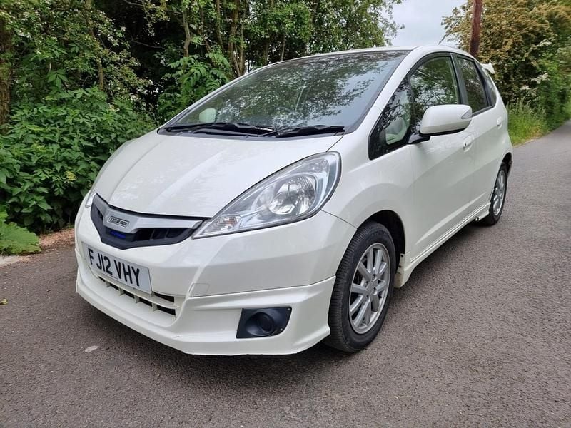 Used Honda Jazz 2012 White Hatchback