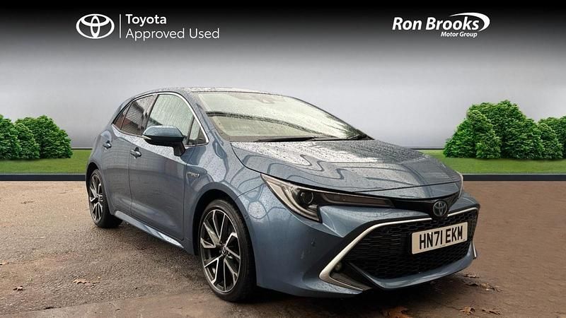 Blue Used 2021 Toyota Corolla Hatchback | £18,000 (Fair price) - Image 1/4