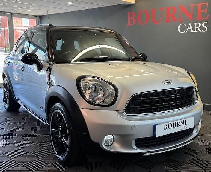 Silver Used 2014 Mini Cooper D Countryman SUV | £9,227 (Expensive) - Image 1/4