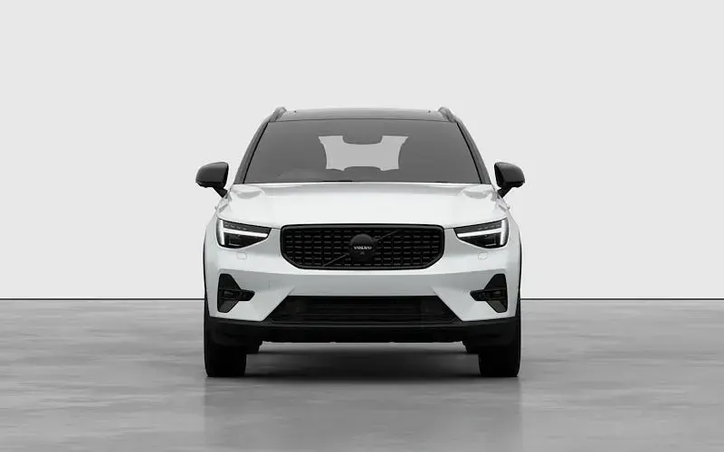 New Volvo XC40 Ultra 163 HP (119 kW) 2026 Denim blue SUV