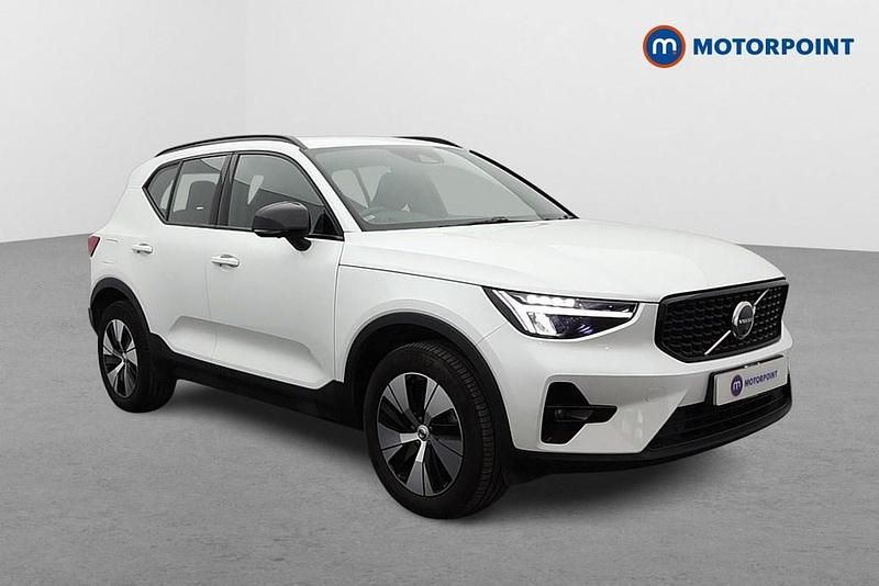 Used Volvo XC40 Plus 257 HP (189 kW) 2023 White SUV
