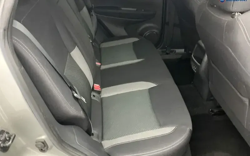 Used Nissan Qashqai N-Connecta 140 HP (102 kW) 2020 Silver SUV
