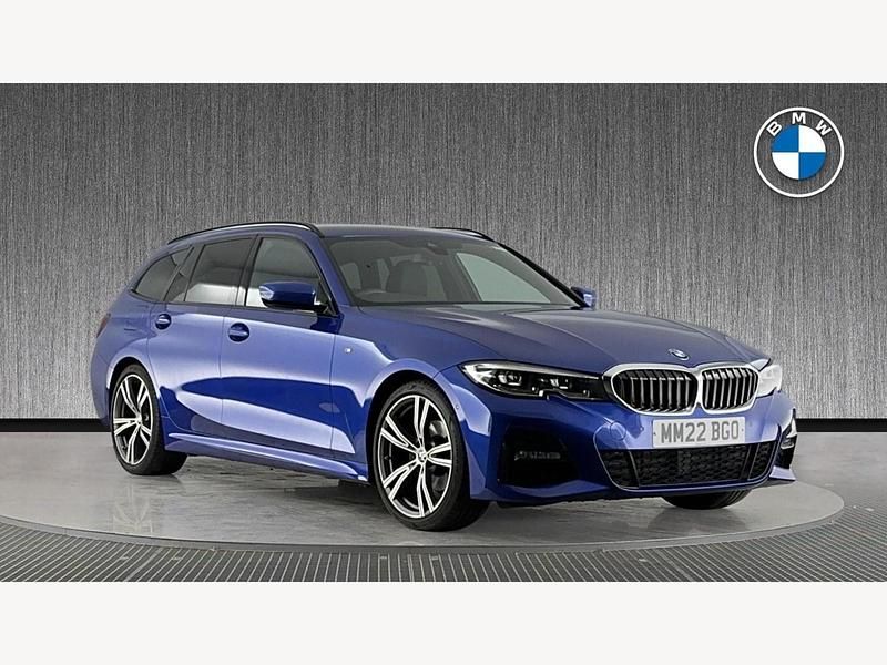 Blue Used 2022 BMW 320 M Sport Estate | £25,990 (Fair price) - Image 1/3