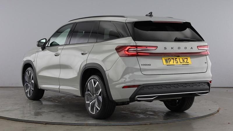 Used Skoda Kodiaq SportLine 200 HP (147 kW) 2025 Grey SUV