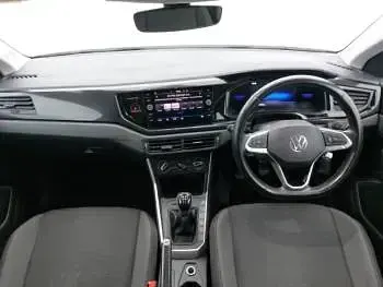 Begagnad VW Taigo Life 95 HK (69 kW) 2023 Vit SUV