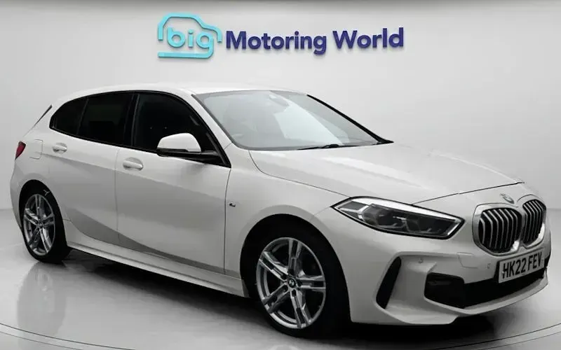Usado BMW 118 M Sport 136 CV (100 kW) 2024 Utilitario