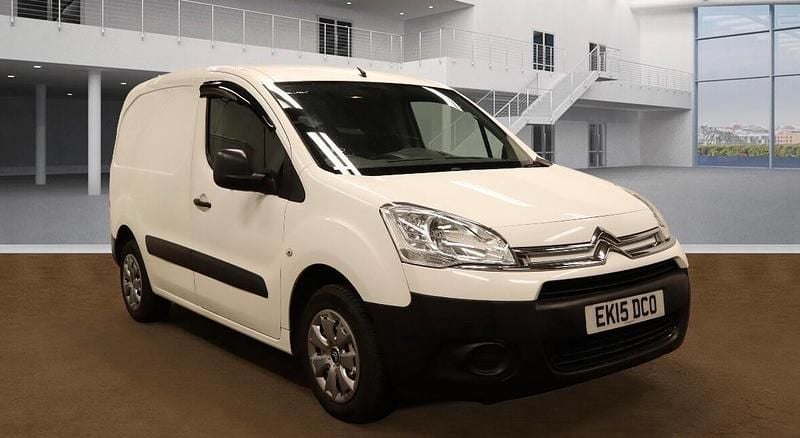 White Used 2015 Citroën Berlingo MPV | £2,990 (Super price) - Image 1/4