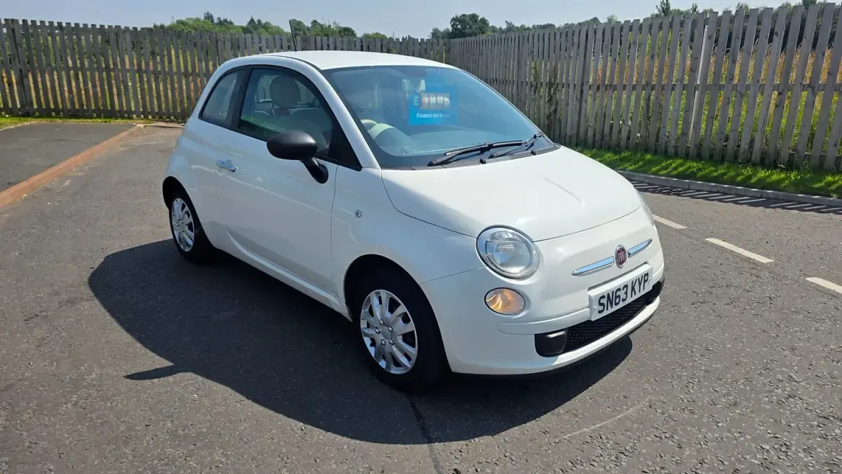 Used Fiat 500 Pop 69 HP (50 kW) 2014 White Hatchback
