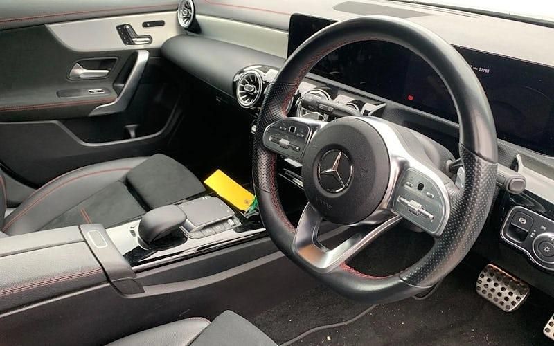 Used Mercedes CLA200 Shooting Brake AMG Line Premium Plus 163 HP (119 kW) 2022 Estate