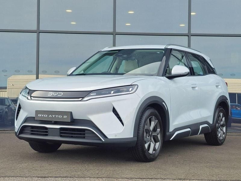 New BYD Atto 2 Boost 11 kW (15 HP) 2025 Skiing white SUV