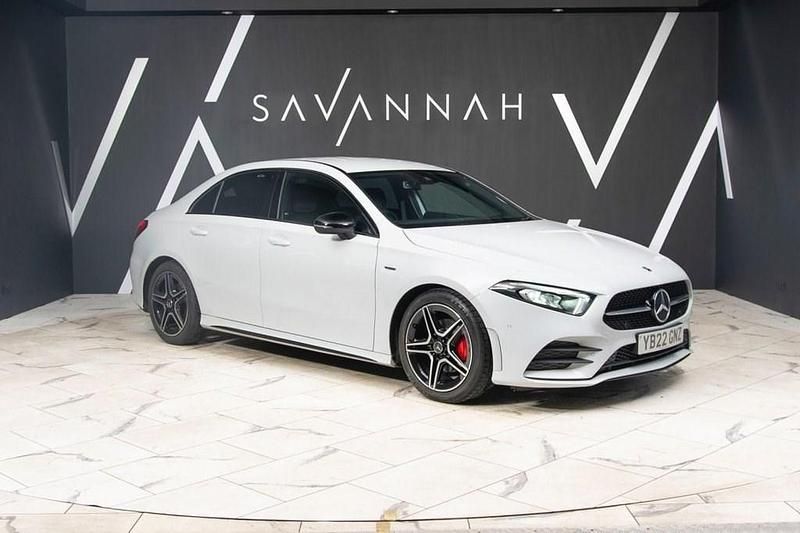 Used Mercedes A200 Executive 163 HP (119 kW) 2022 White Sedan
