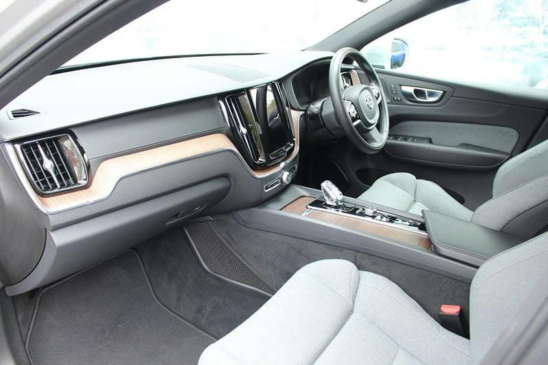 Used Volvo XC60 Inscription 2020 Silver SUV