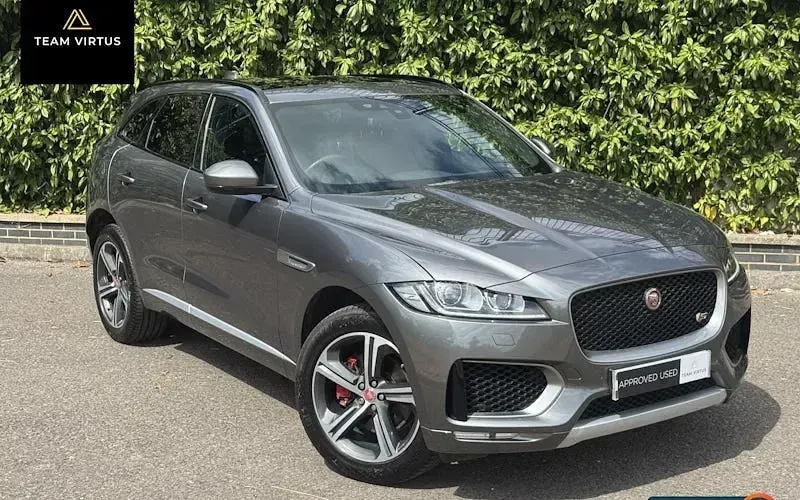 Used Jaguar F-Pace S 300 HP (220 kW) 2017 SUV