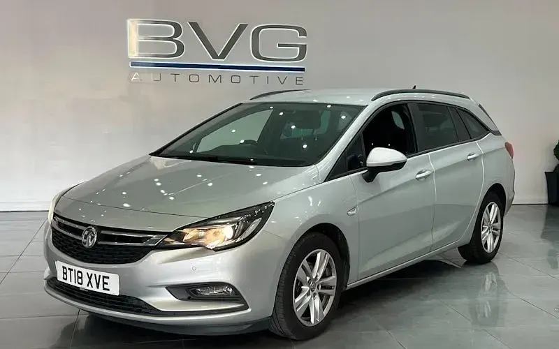 Used Vauxhall Astra 110 HP (80 kW) 2019 Estate