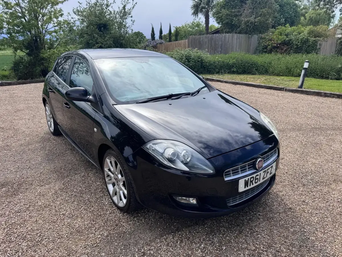Used Fiat Bravo Sport 165 HP (121 kW) 2012 Black Hatchback