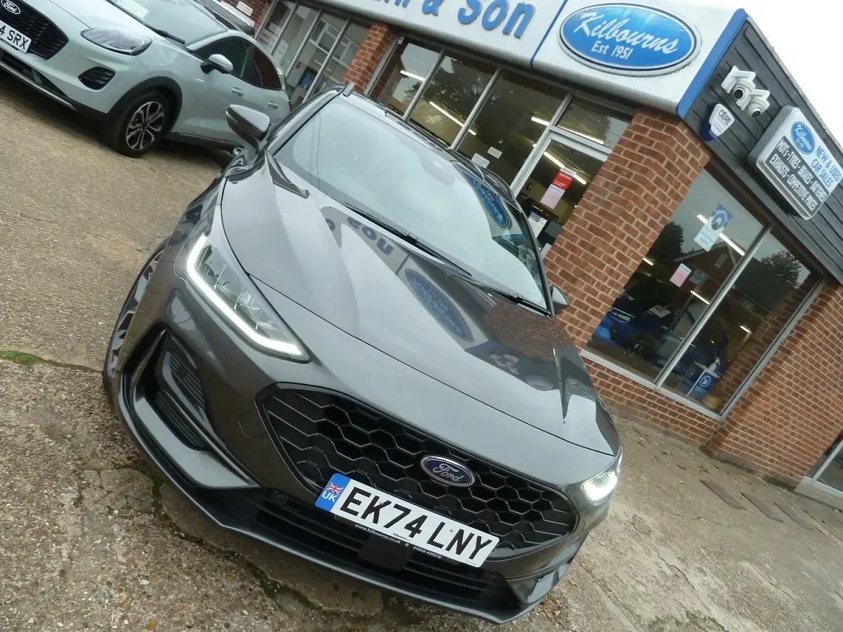 Used Ford Focus ST-Line X 125 HP (91 kW) 2024 Grey Estate