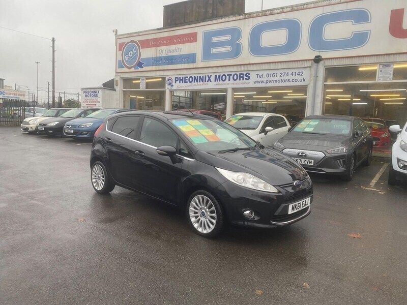 Black Used 2011 Ford Fiesta Titanium Hatchback | £4,195 (Fair price) - Image 1/4