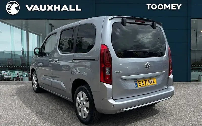 Used Vauxhall Combo S 131 HP (96 kW) 2021 Grey MPV