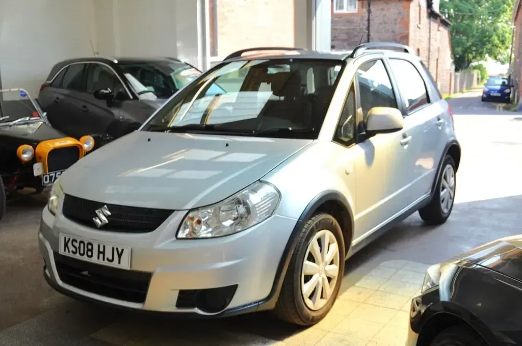 Used Suzuki SX4 GL 2008 Silver Hatchback