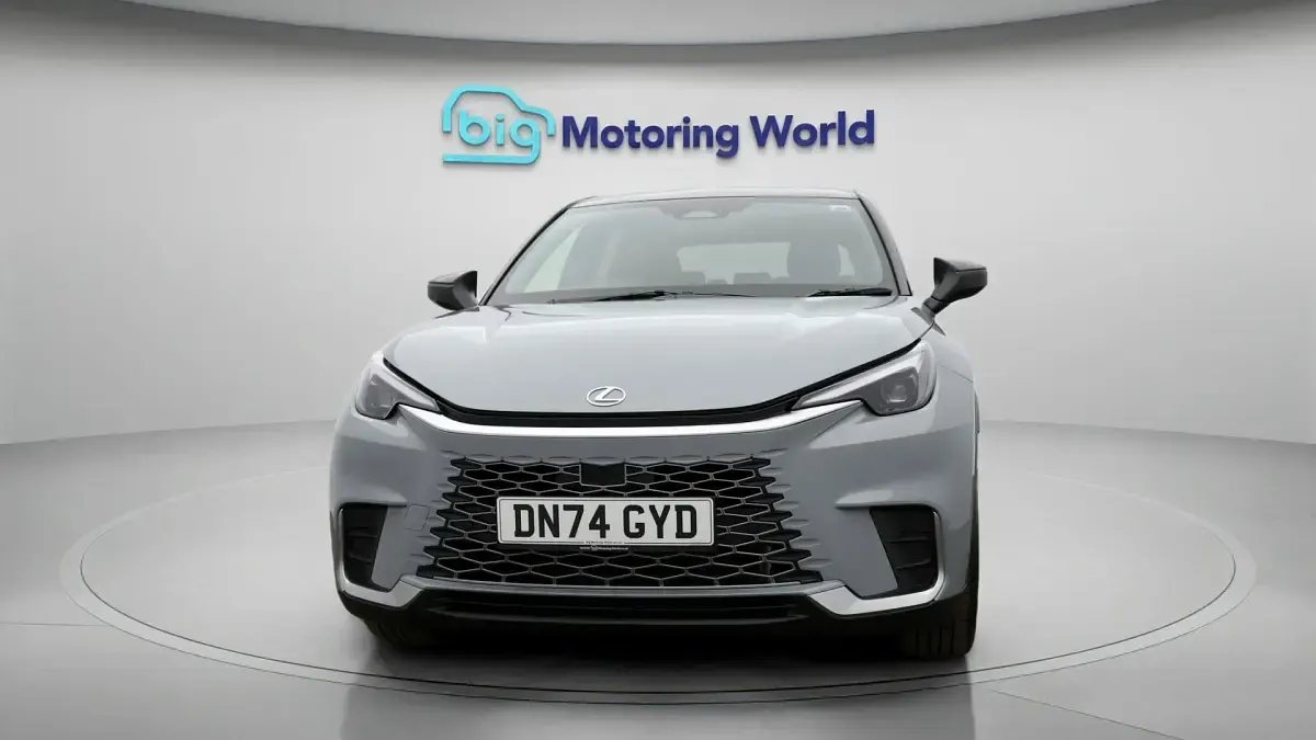 Used Lexus LBX 136 HP (100 kW) 2024 Grey SUV