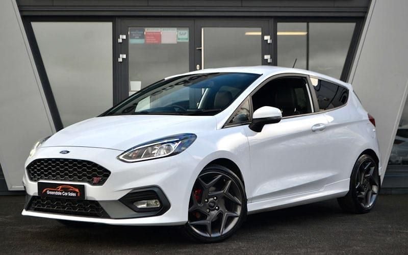 Used Ford Fiesta ST 200 HP (147 kW) 2019 White Hatchback